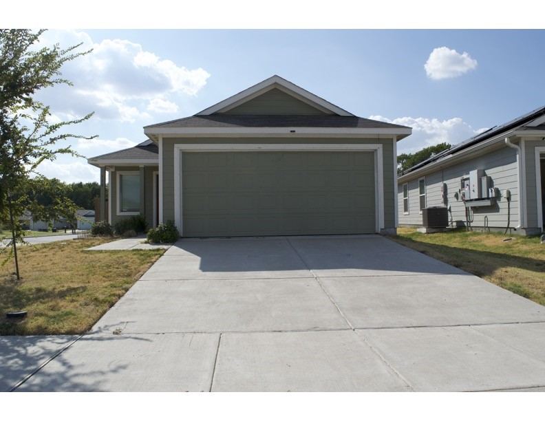 318 Wheatgrass Lane, Princeton, TX 75407 — photo 1