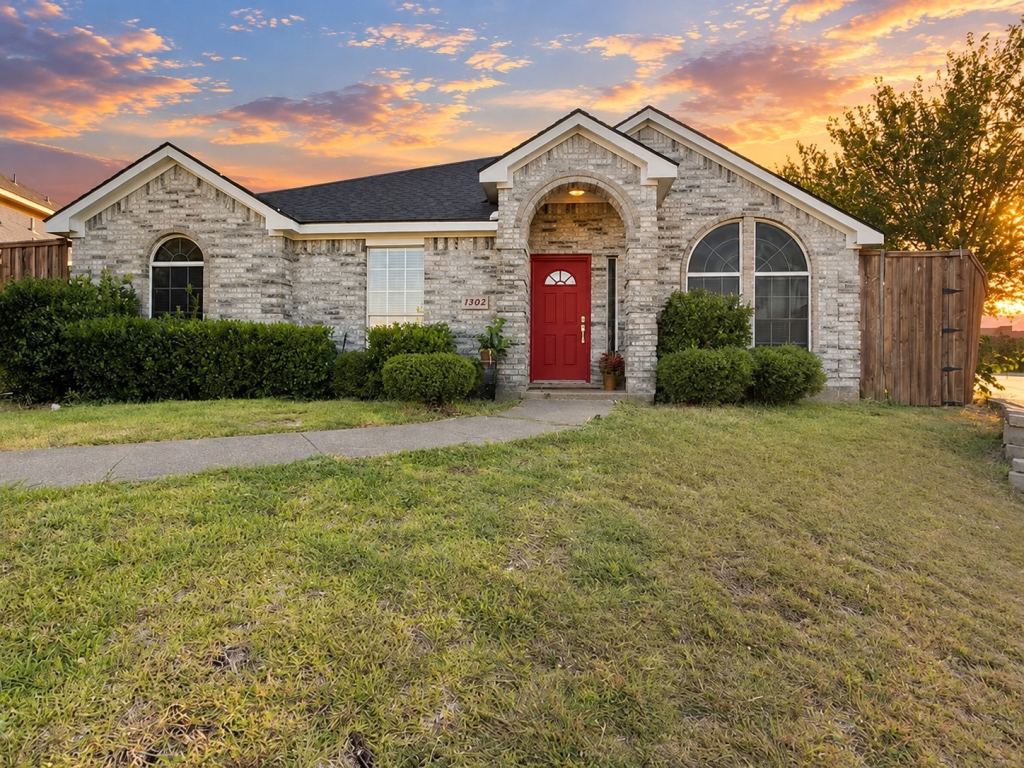 1302 Ryan Drive, Mesquite, TX 75149 — photo 1