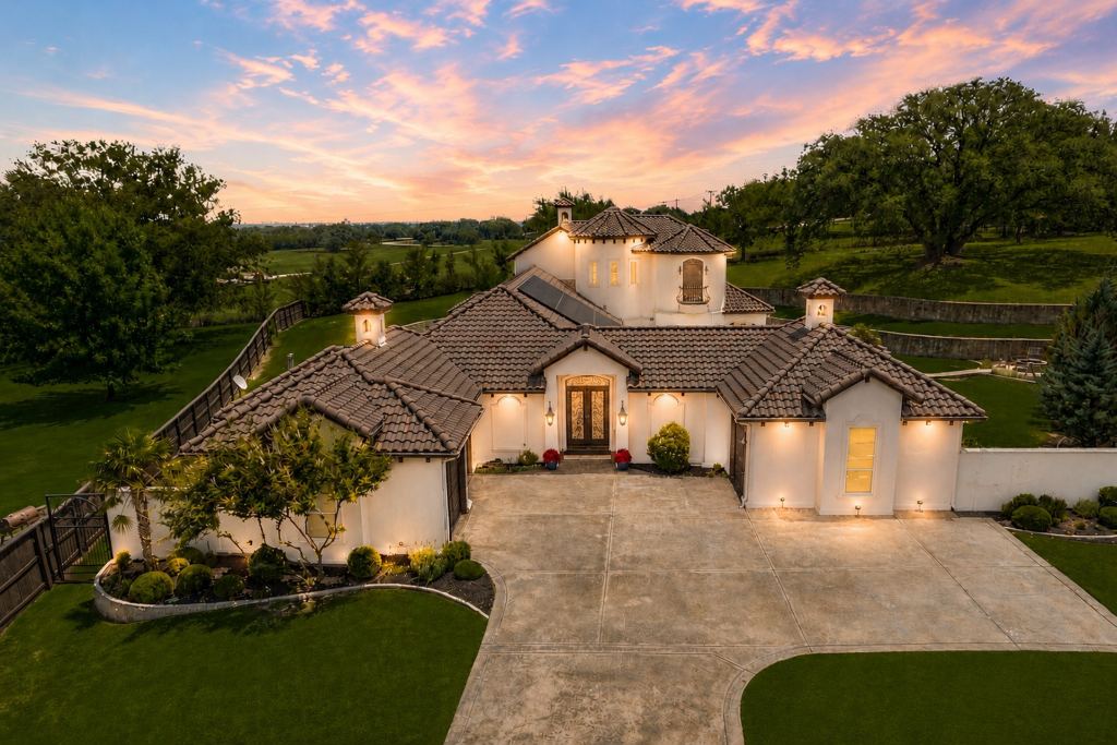 203 Links Court, Aledo, TX 76008 — photo 1