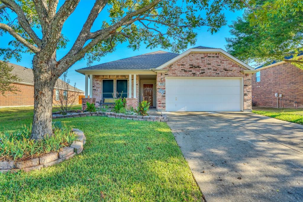 102 Running Deer Lane