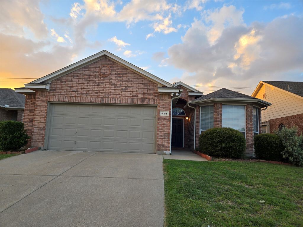 624 Caravan Drive, Fort Worth, TX 76131 — photo 1