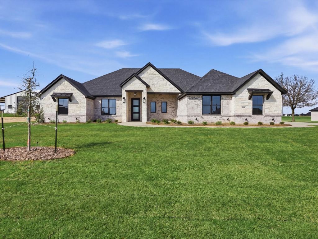 2009 Downslope Lane, Weatherford, TX 76087 — photo 1