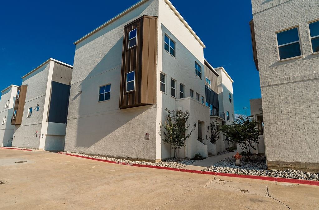 1217 Beaconfield Lane 811, Arlington, TX 76011 — photo 1