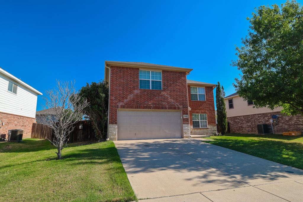 1645 Dream Catcher Way, Krum, TX 76249 — photo 1