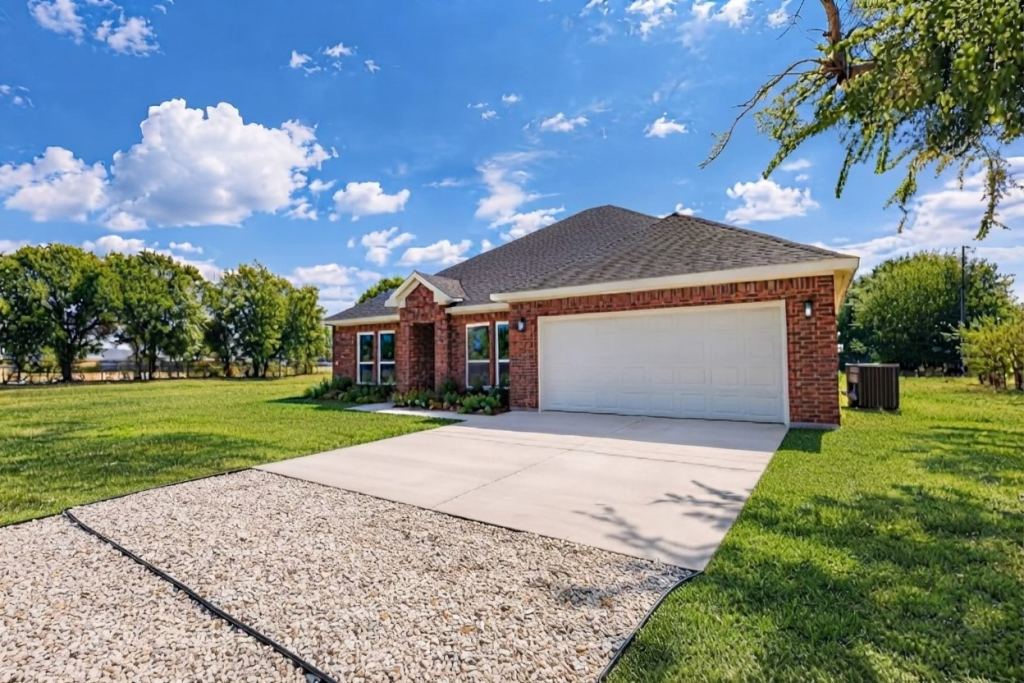 1659 County Road 613, Farmersville, TX 75442 — photo 1
