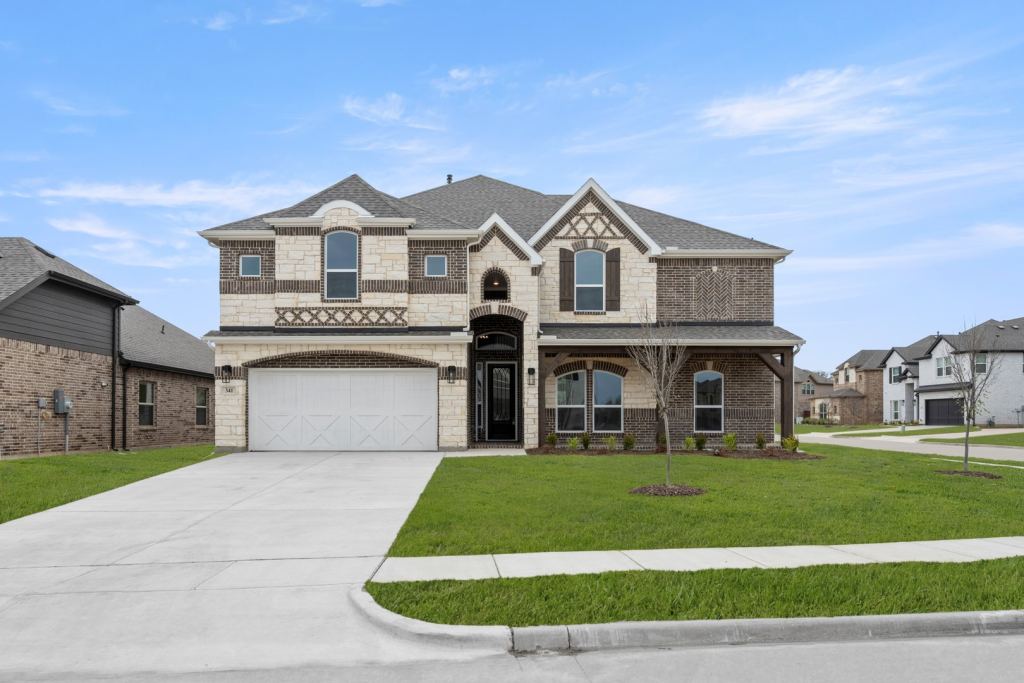 341 Loretta Lane, Burleson, TX 76028 — photo 1