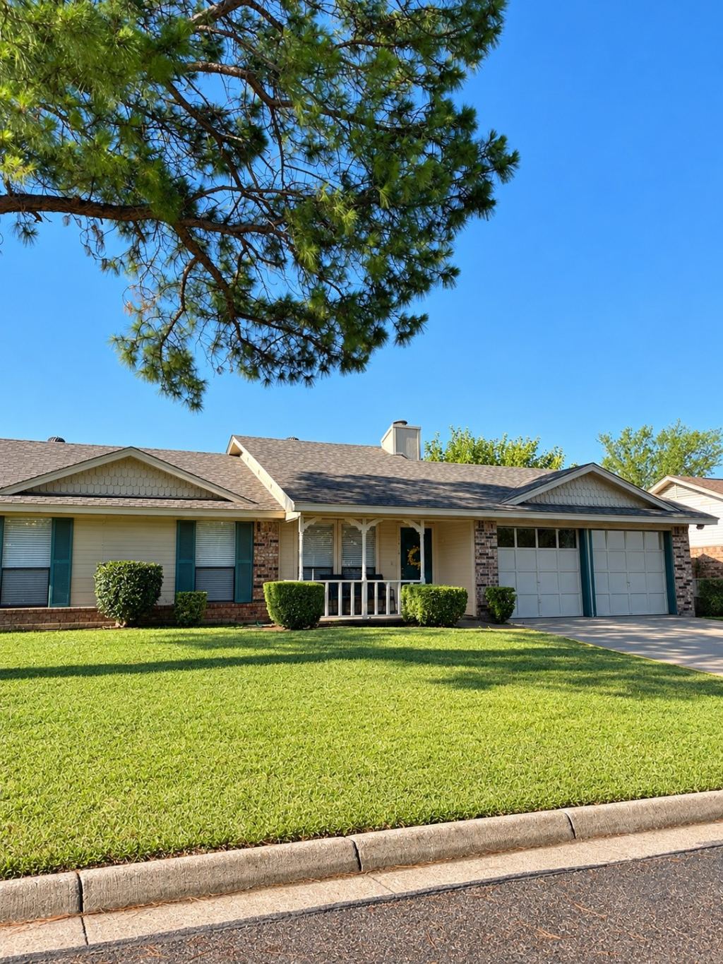 2414 PALO ALTO, Arlington, TX 76015 — photo 1