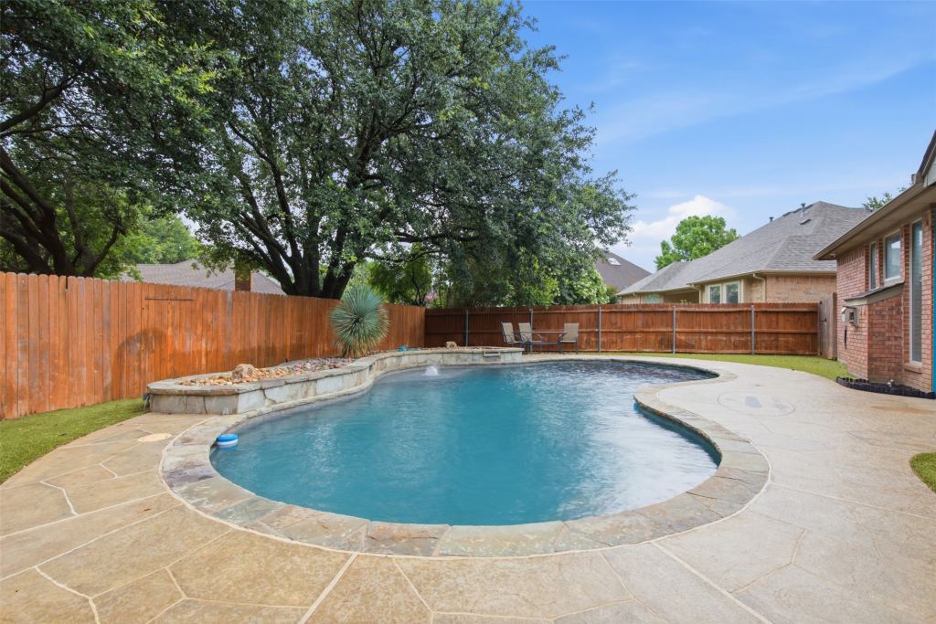 1109 Brook Arbor Drive, Mansfield, TX 76063 — photo 1