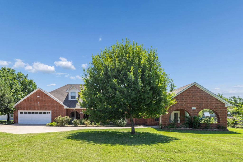 2412 Chickering Road, Cleburne, TX 76031 — photo 1