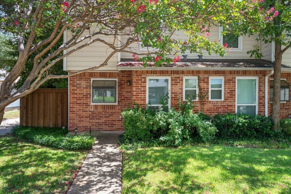 5505 Live Oak Street 116, Dallas, TX 75206 — photo 1