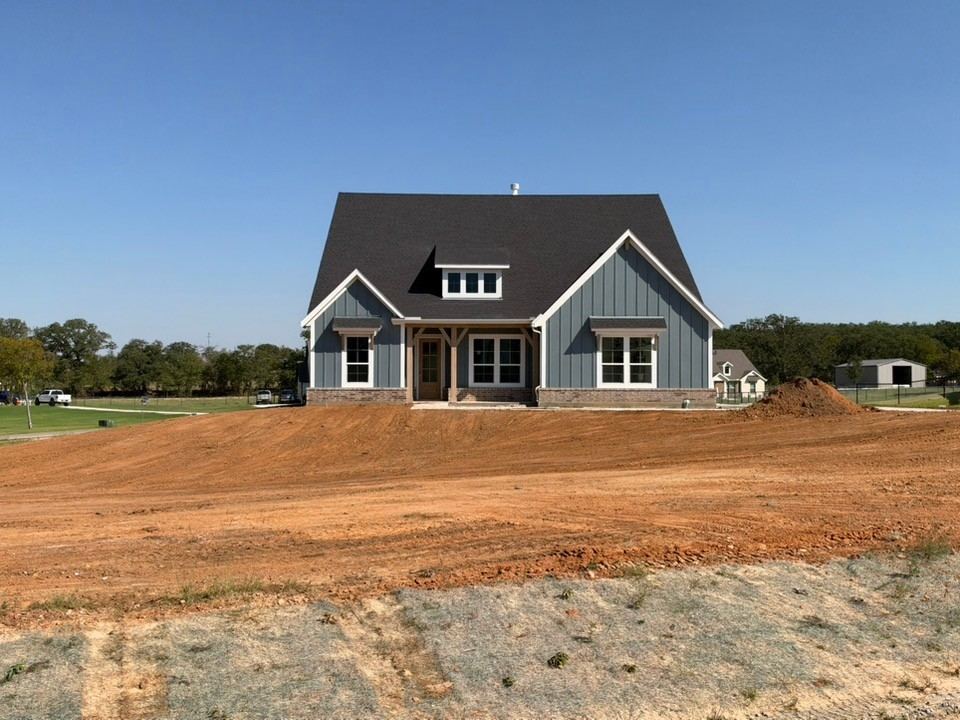 601 Tay Tay Way, Springtown, TX 76082 — photo 1