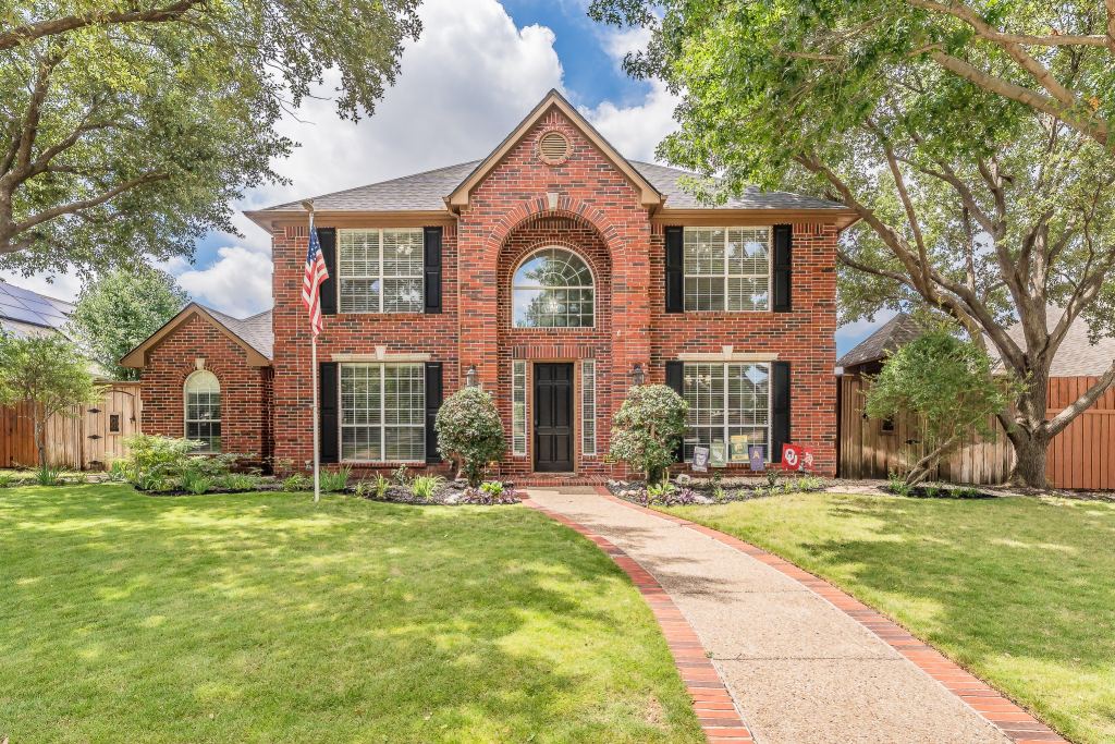 3620 Oakcrest Drive