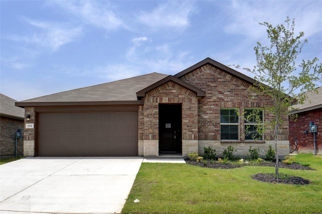 113 Anderson Mill Street, Azle, TX 76020 — photo 1