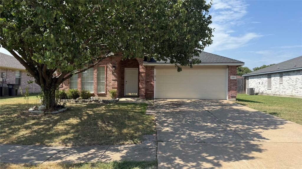 207 Lake Wichita Drive, Wylie, TX 75098 — photo 1