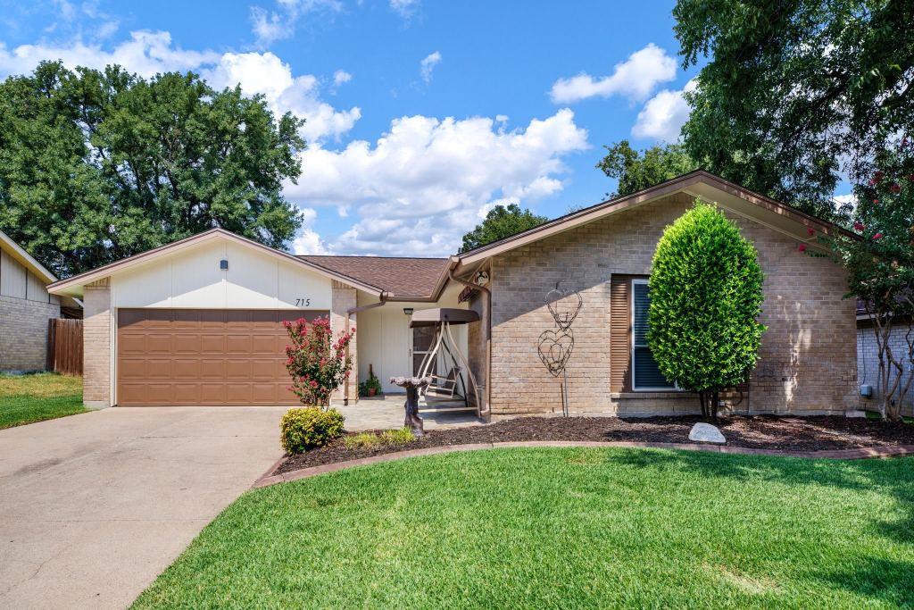 715 Salem Drive