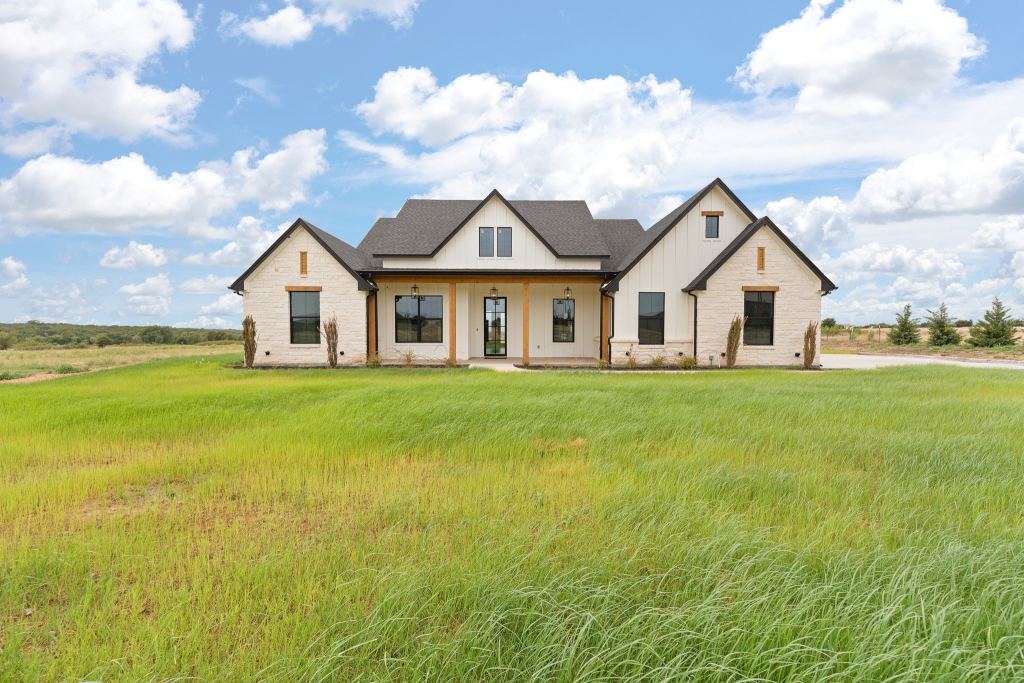 12721 W Fm 4, Godley, TX 76044 — photo 1