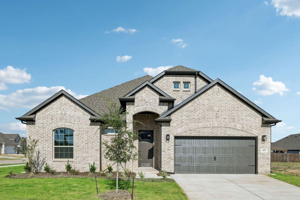 432 Daybreak Drive, Waxahachie, TX 75167 — photo 1