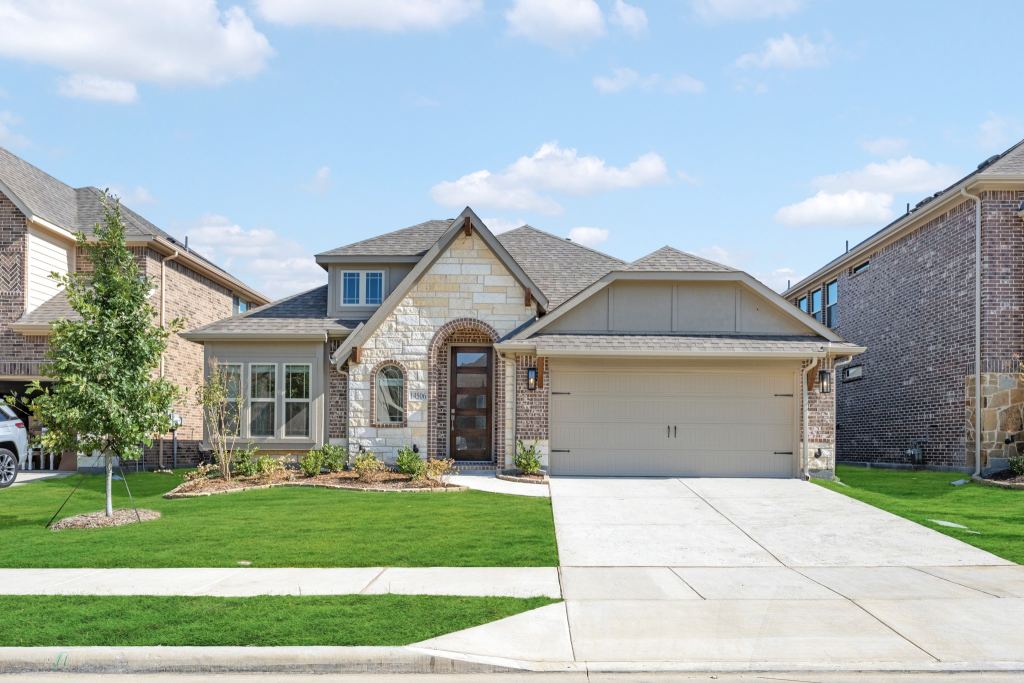 14506 Lovelace Street, Pilot Point, TX 75009 — photo 1