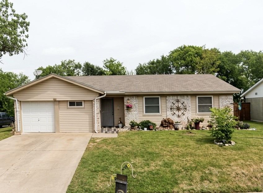 836 Colony Drive, Crowley, TX 76036 — photo 1