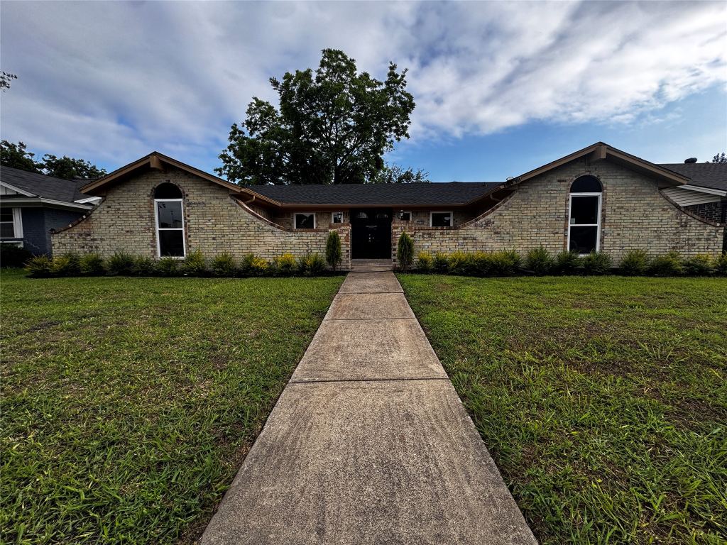 1826 Melrose Street, Garland, TX 75042 — photo 1