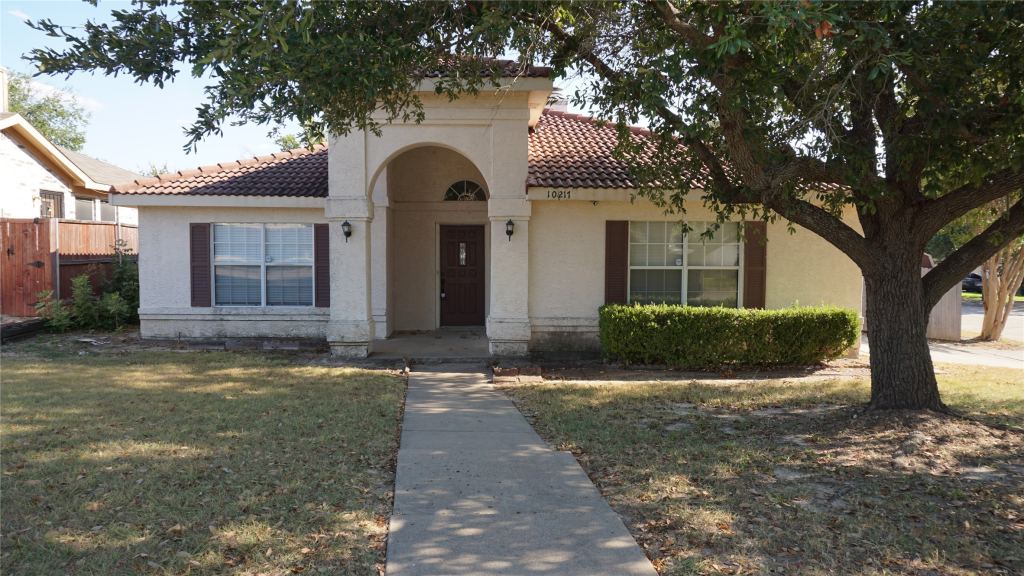 10217 Cool Spring Drive, Fort Worth, TX 76108 — photo 1