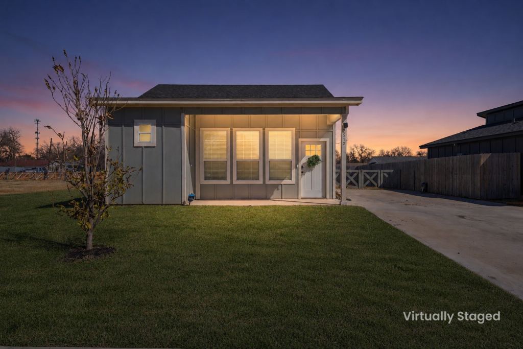 2312 S 12th Street, Waco, TX 76706 — photo 1