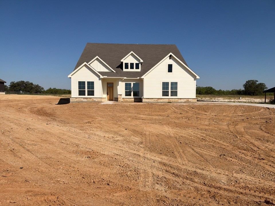 313 Johnny Boy Way, Springtown, TX 76082 — photo 1