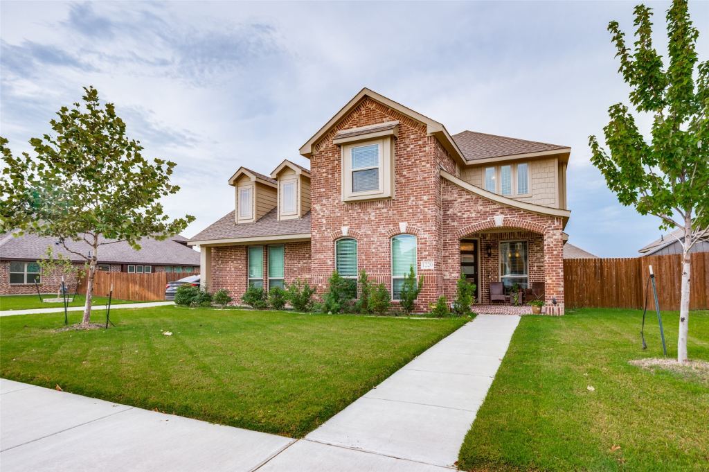 1220 Richard Pittmon Drive, DeSoto, TX 75115 — photo 1