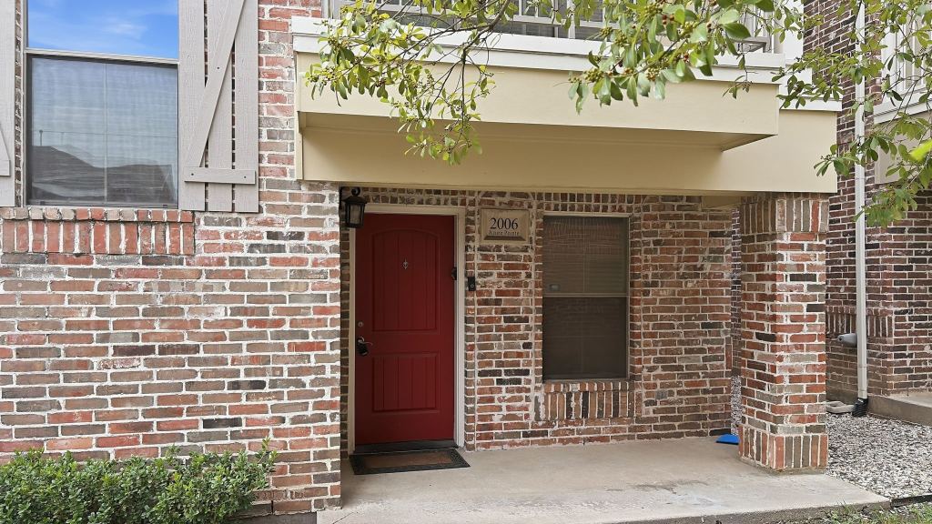 2006 Azure Pointe, Richardson, TX 75080 — photo 1