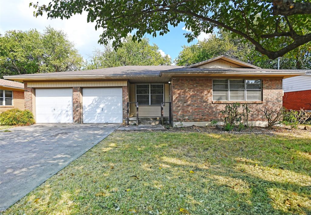 3208 Avon Drive, Denton, TX 76209 — photo 1