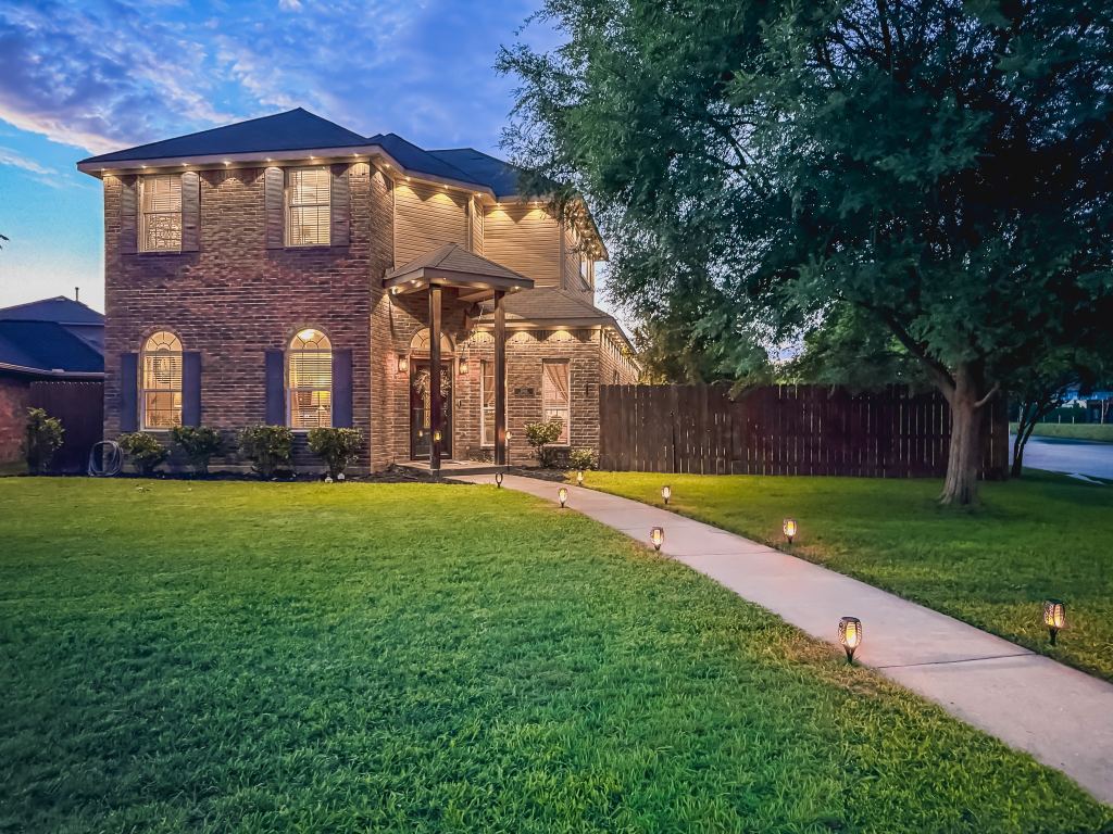 1504 Wade Street, Corsicana, TX 75110 — photo 1
