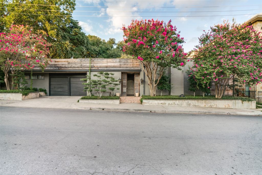 3610 Congress Avenue, Dallas, TX 75219 — photo 1