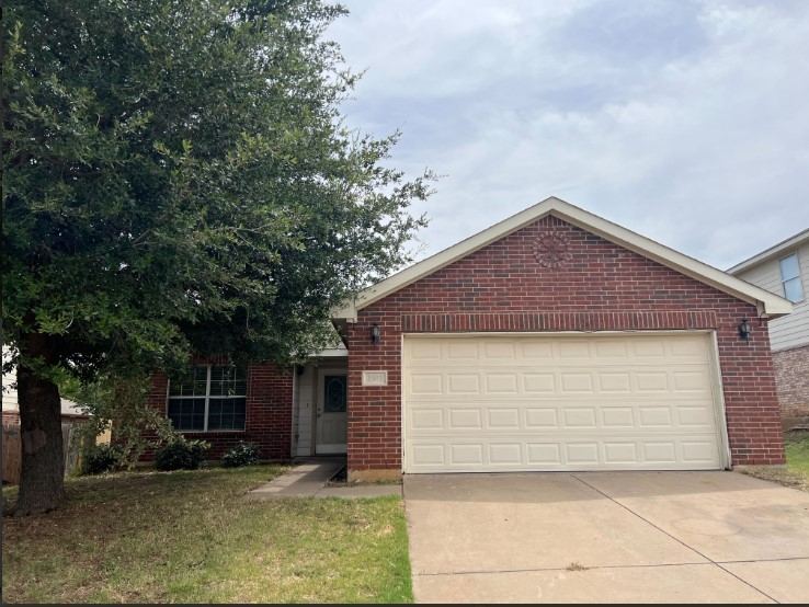 1601 Hedgewood Trail, Fort Worth, TX 76112 — photo 1