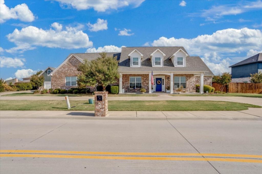 949 W Sunset Boulevard, Celina, TX 75009 — photo 1