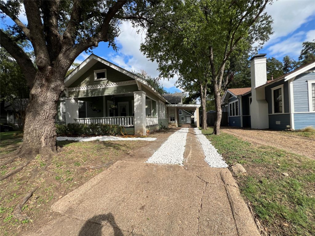 218 N Windomere C, Dallas, TX 75208 — photo 1