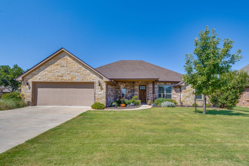 6342 Weatherby Road, Granbury, TX 76049 — photo 1