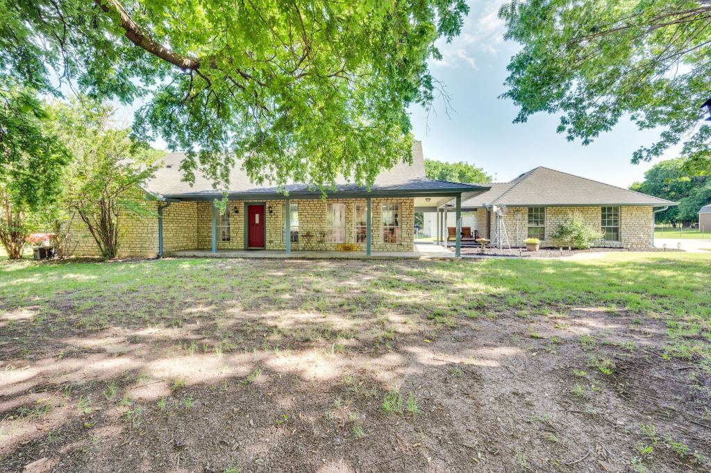 1511 Tower Road, Midlothian, TX 76065 — photo 1