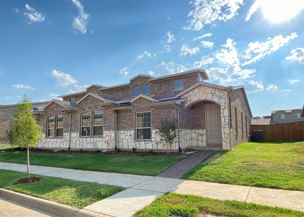 3404 Solana Circle, Denton, TX 76207 — photo 1