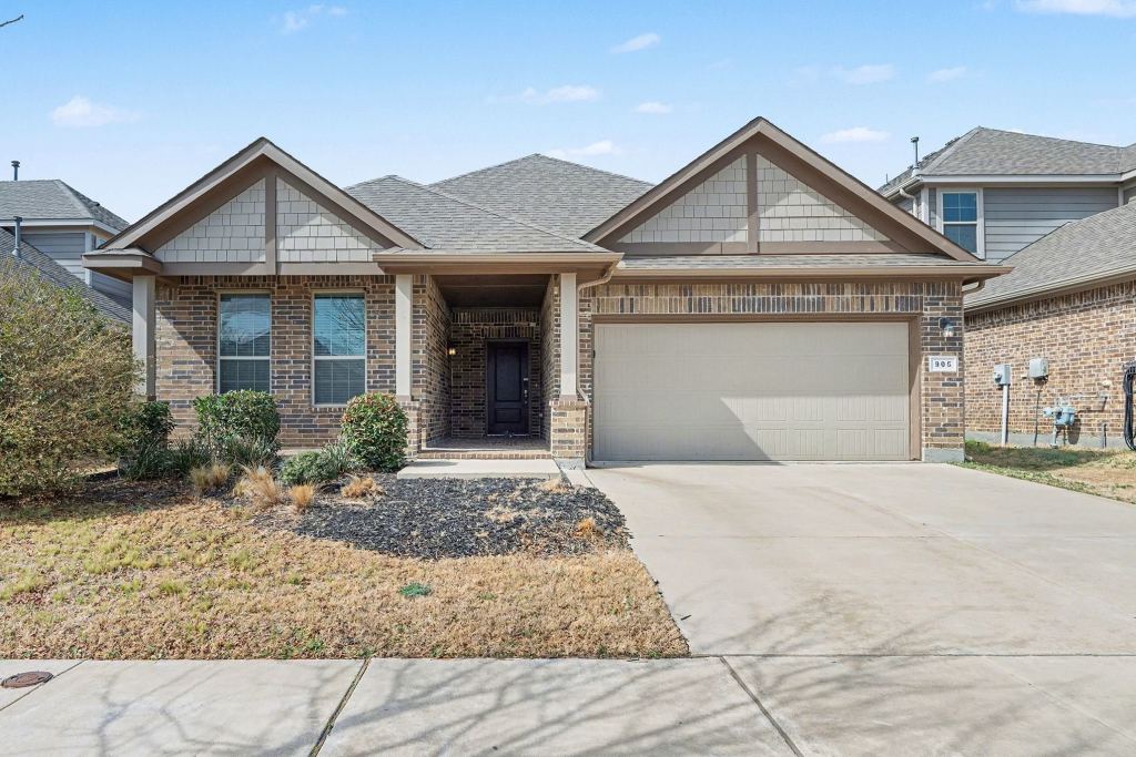 905 Falcon Road, Argyle, TX 76226 — photo 1