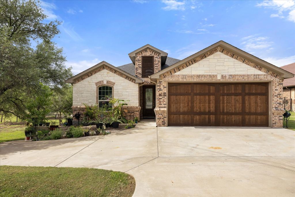 8828 Sundance Place Court