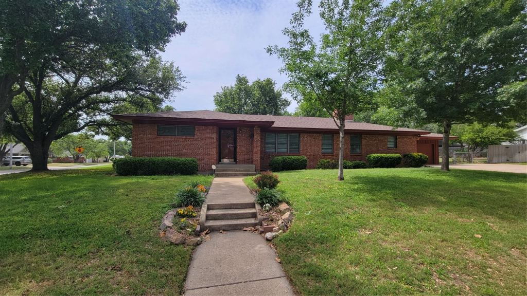 4101 Lanark Avenue, Fort Worth, TX 76109 — photo 1