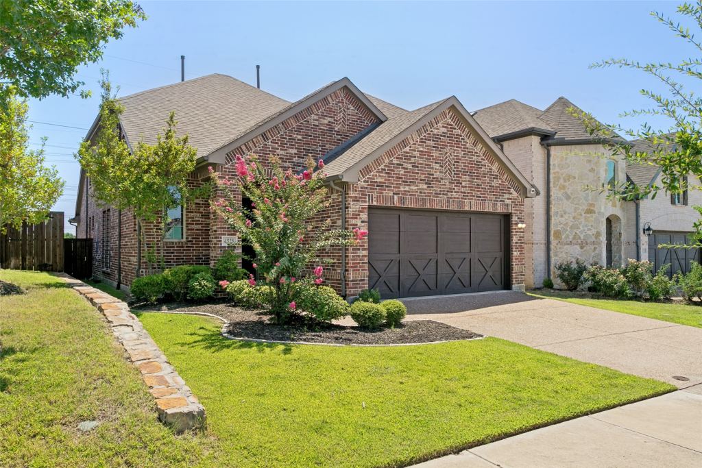 4528 Oriel Lane