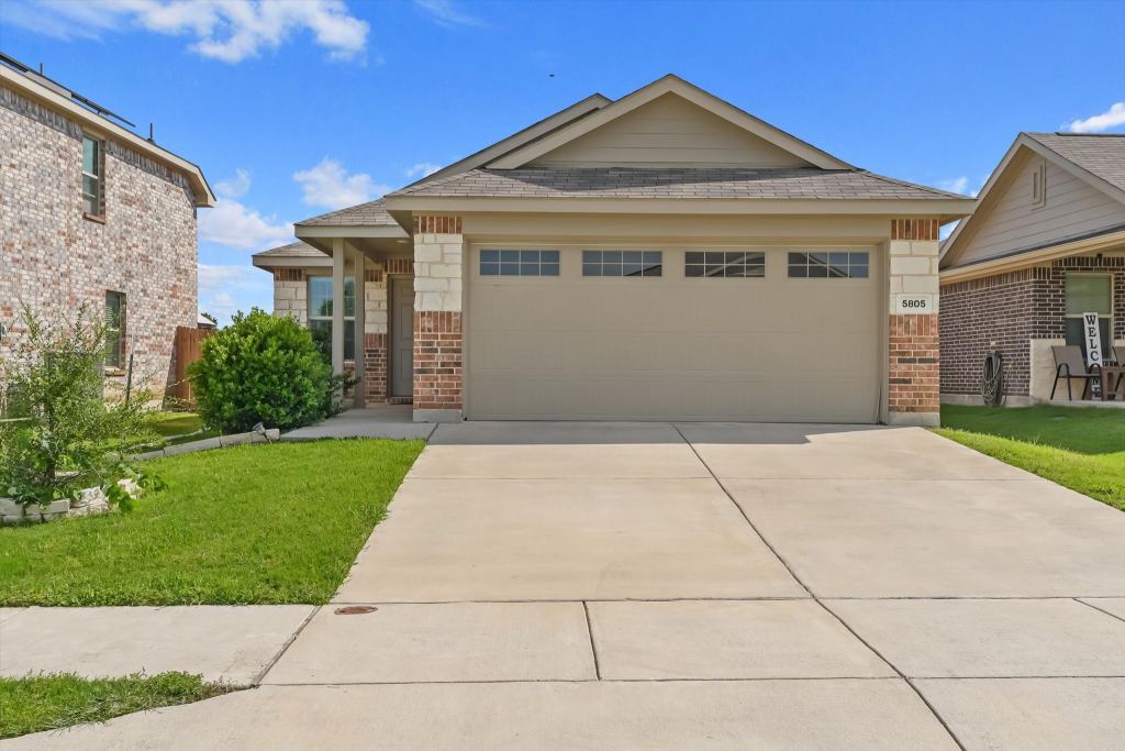 5805 Honey Creek Street, Fort Worth, TX 76179 — photo 1