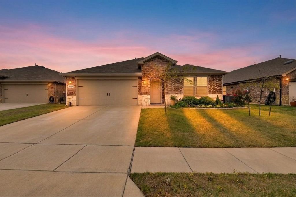 3223 Buttonbush Drive, Royse City, TX 75189 — photo 1