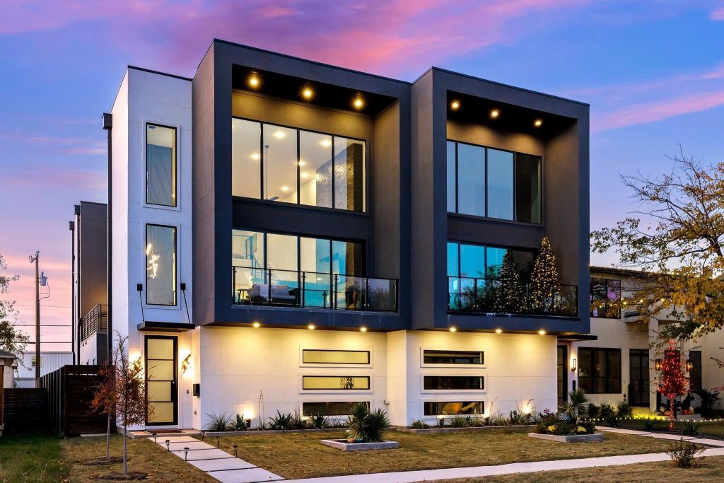 3523 N Versailles Avenue, Dallas, TX 75209 — photo 1