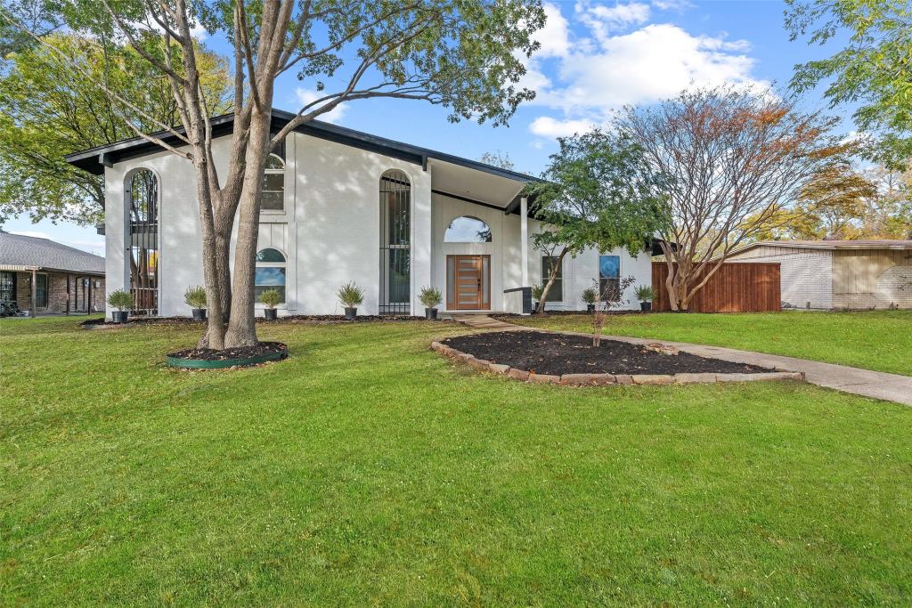 103 Elm Crest Drive, Rowlett, TX 75087 — photo 1
