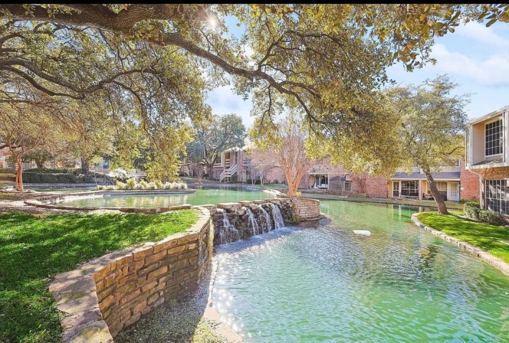 3550 Country Square Drive 109, Carrollton, TX 75006 — photo 1
