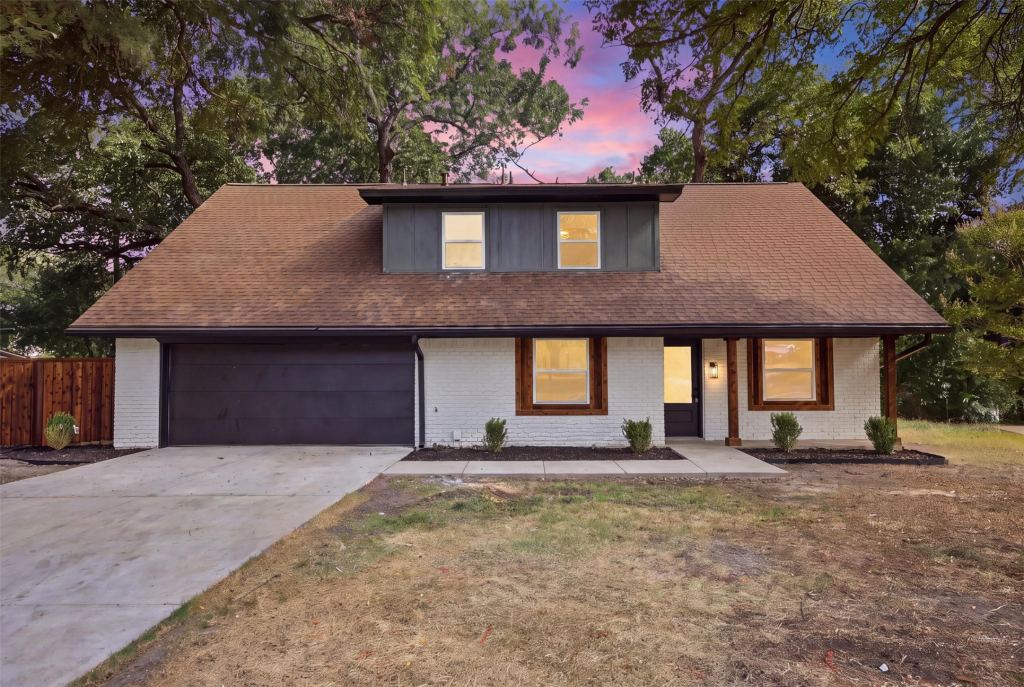 2123 Greenbriar Lane, Plano, TX 75074 — photo 1