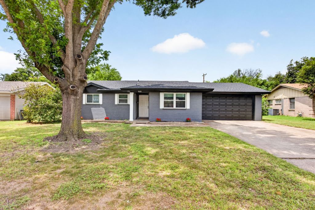 3504 Coronado Court