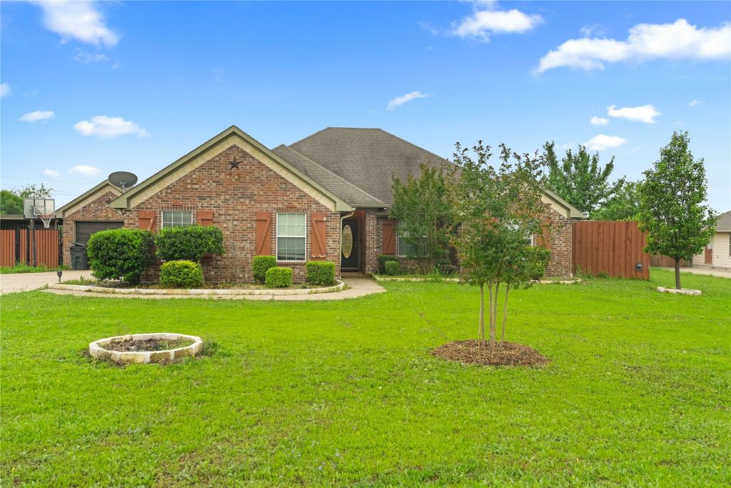 118 Dustin Drive, Fate, TX 75189 — photo 1